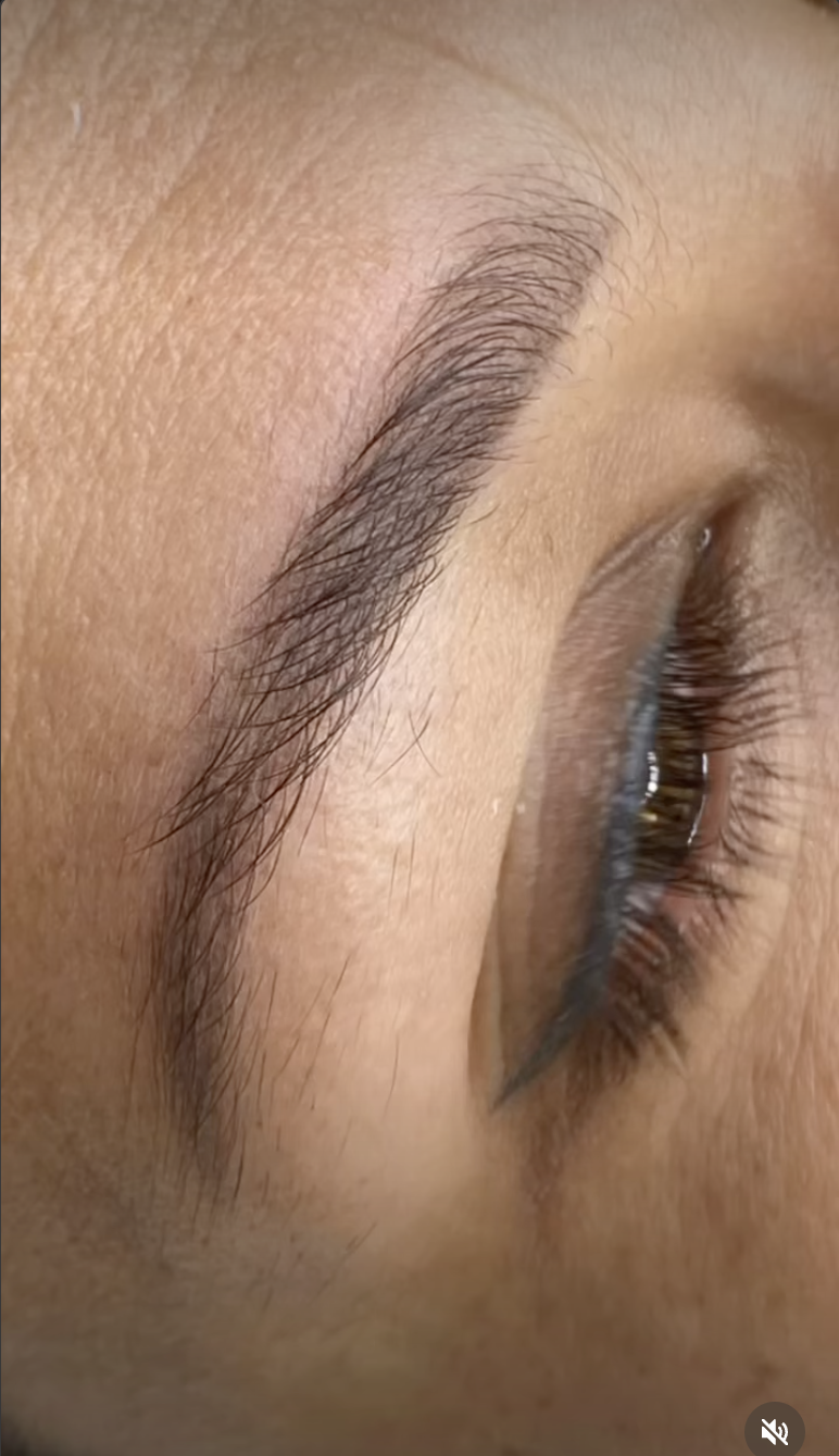 Echtes Permanent-Make-up-Ergebnis aus dem Bella Vita Beauty Studio 16