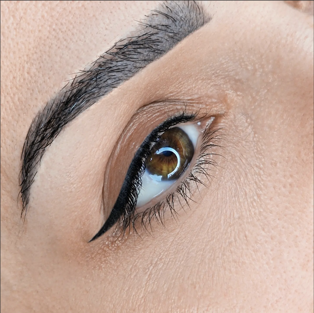 Echtes Permanent-Make-up-Ergebnis aus dem Bella Vita Beauty Studio 2